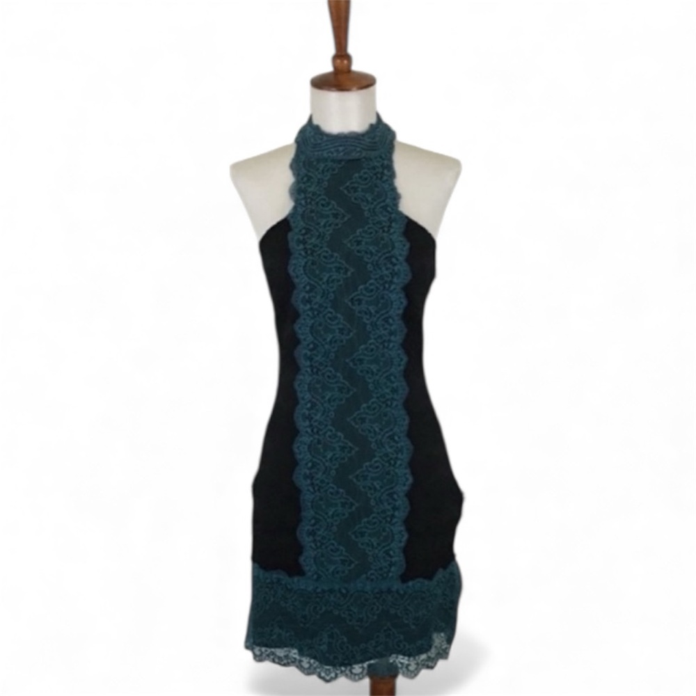 Free People‎ Natasha Dress Women’s XS Lace Halter Sleeveless Mini Sheath Sexy